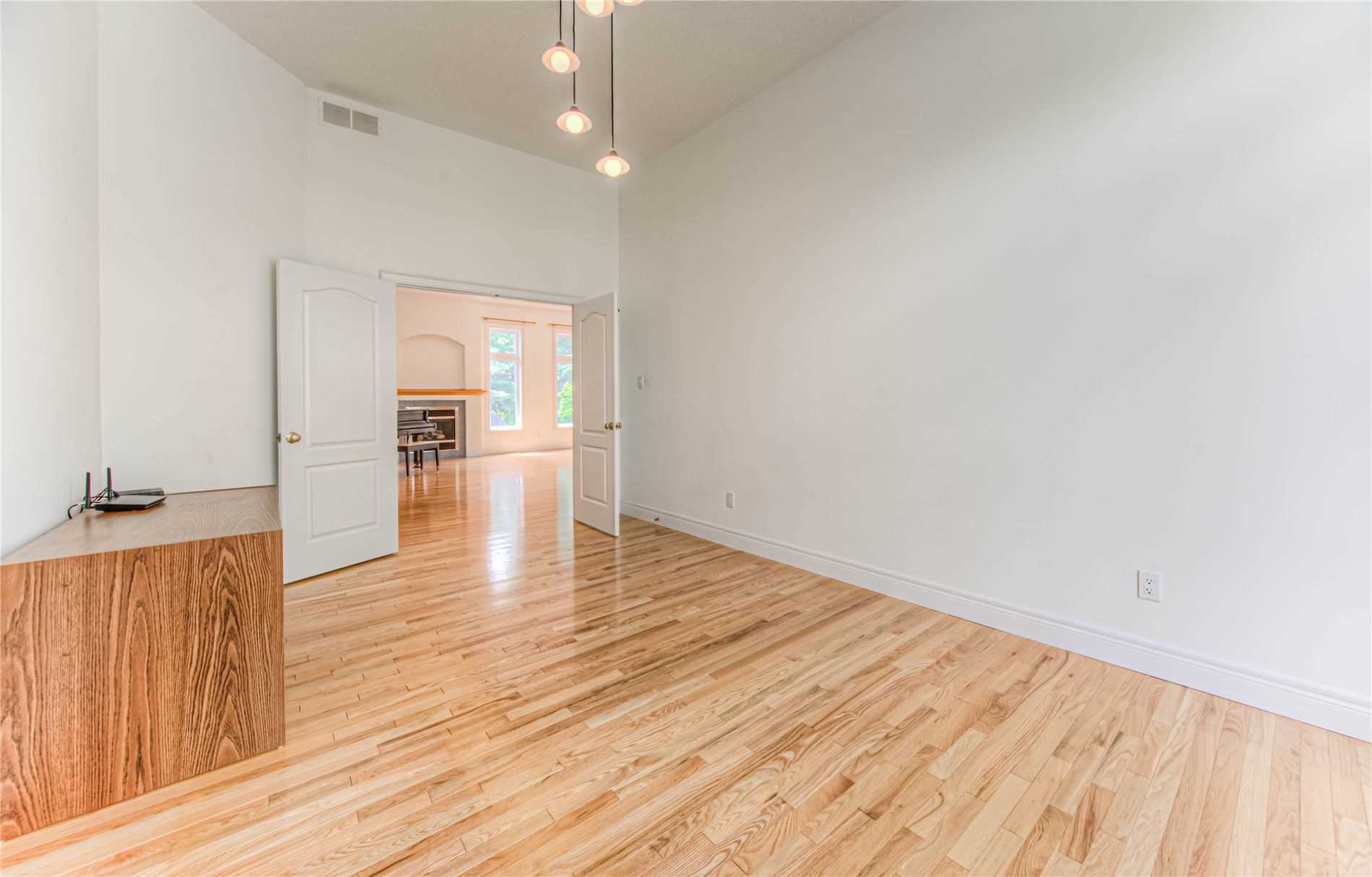 15 Pioneer Ridge Dr