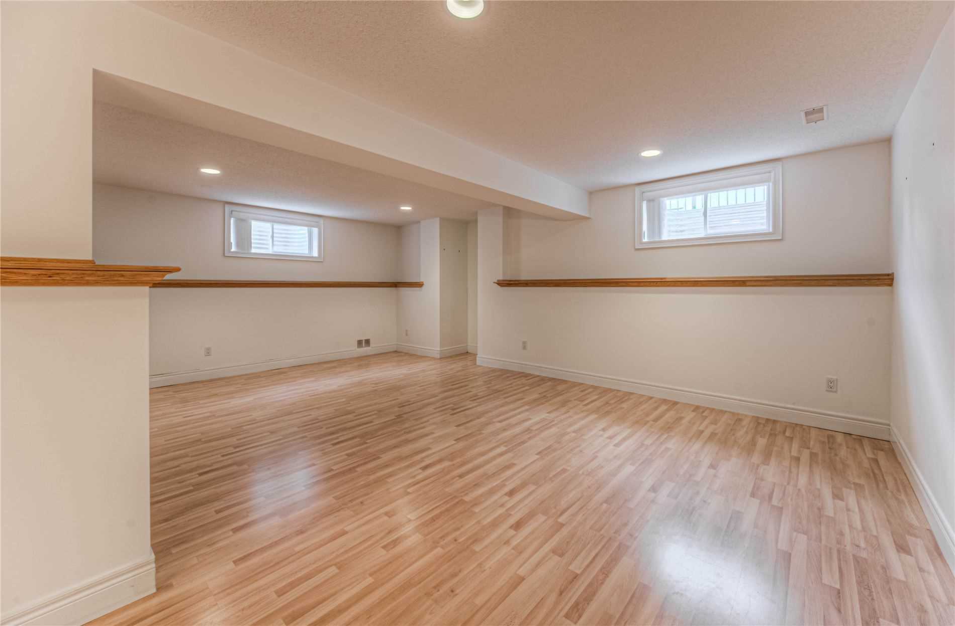 15 Pioneer Ridge Dr