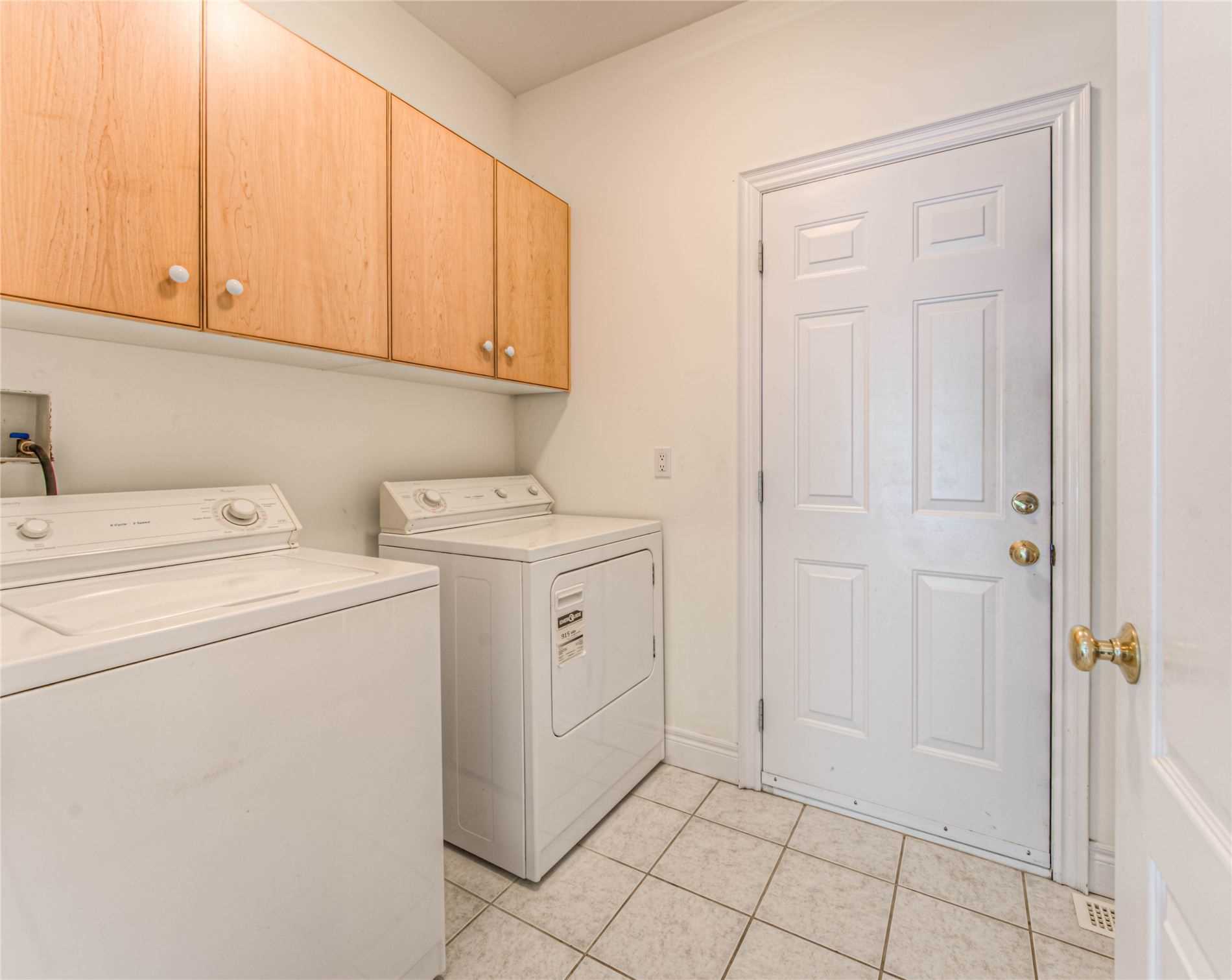15 Pioneer Ridge Dr