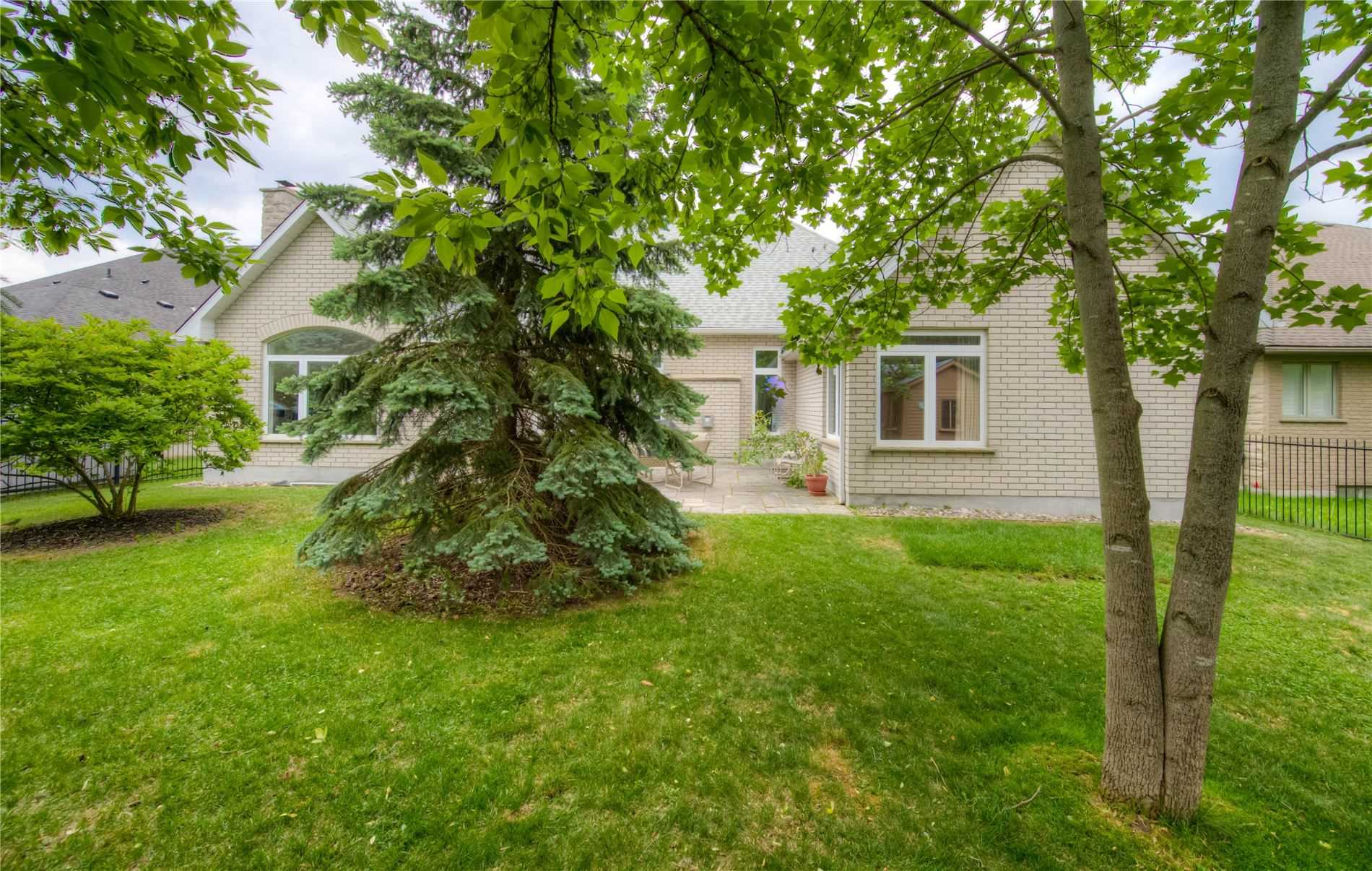 15 Pioneer Ridge Dr