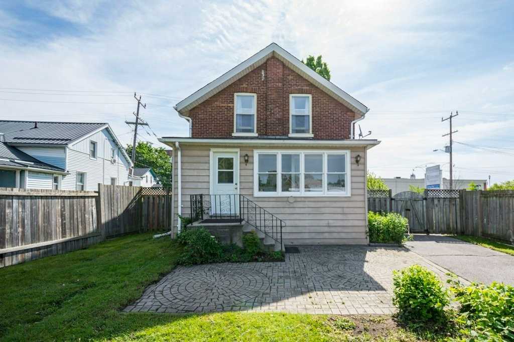 279 Spring St