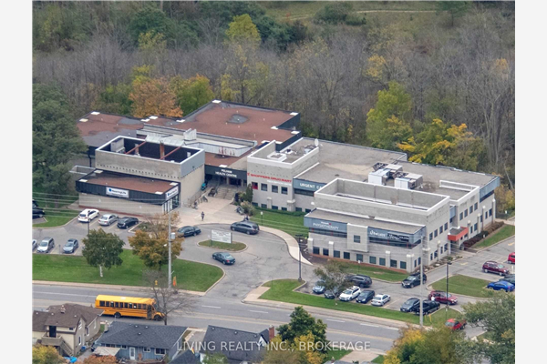245 Pelham Rd, St. Catharines