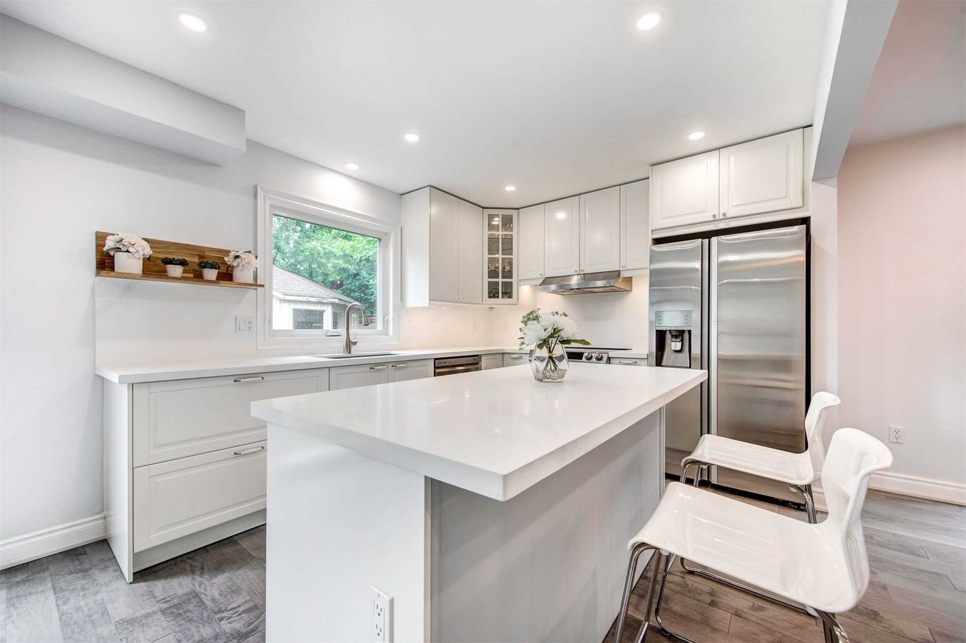 153 Charterhouse Cres