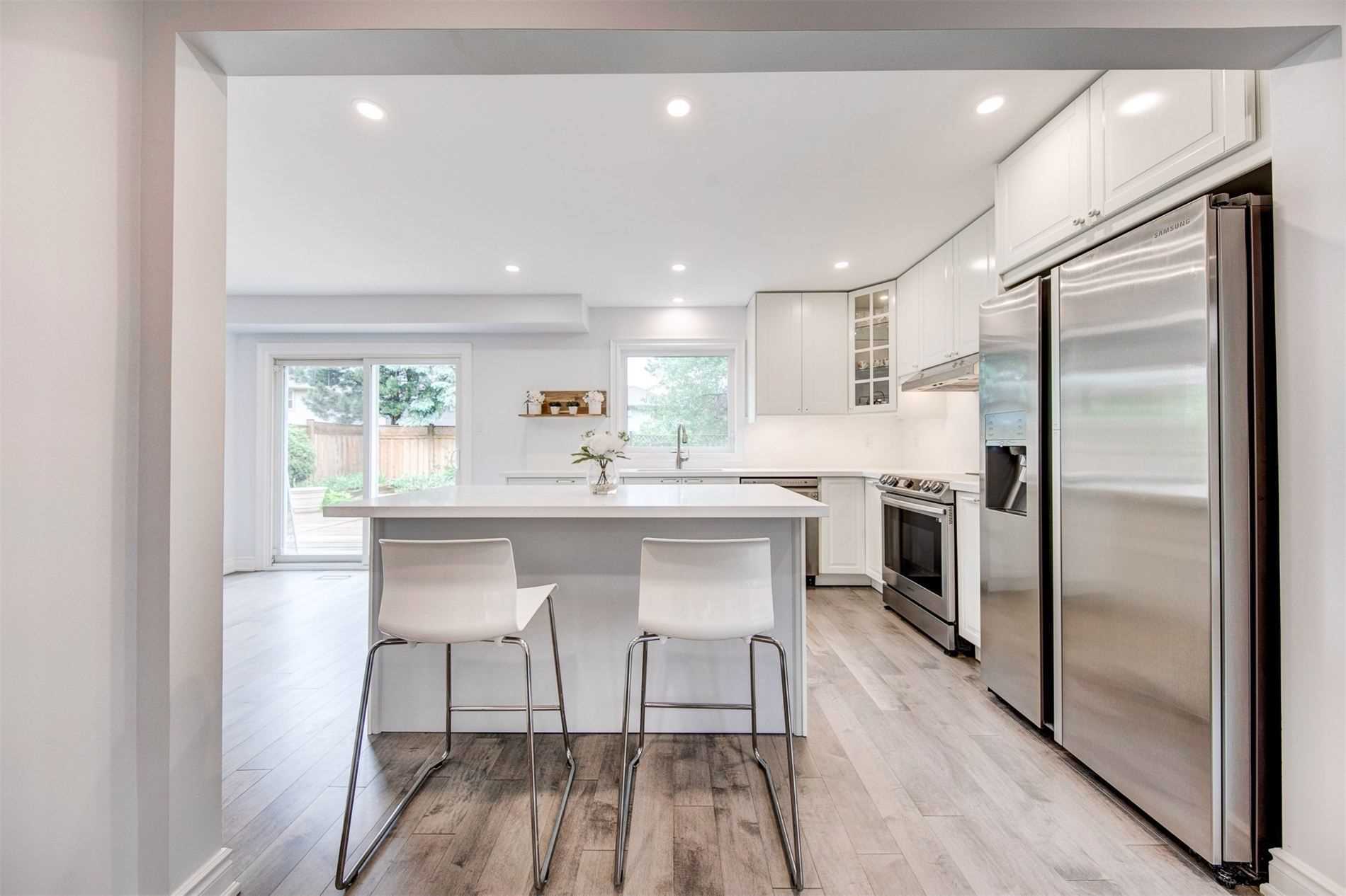 153 Charterhouse Cres