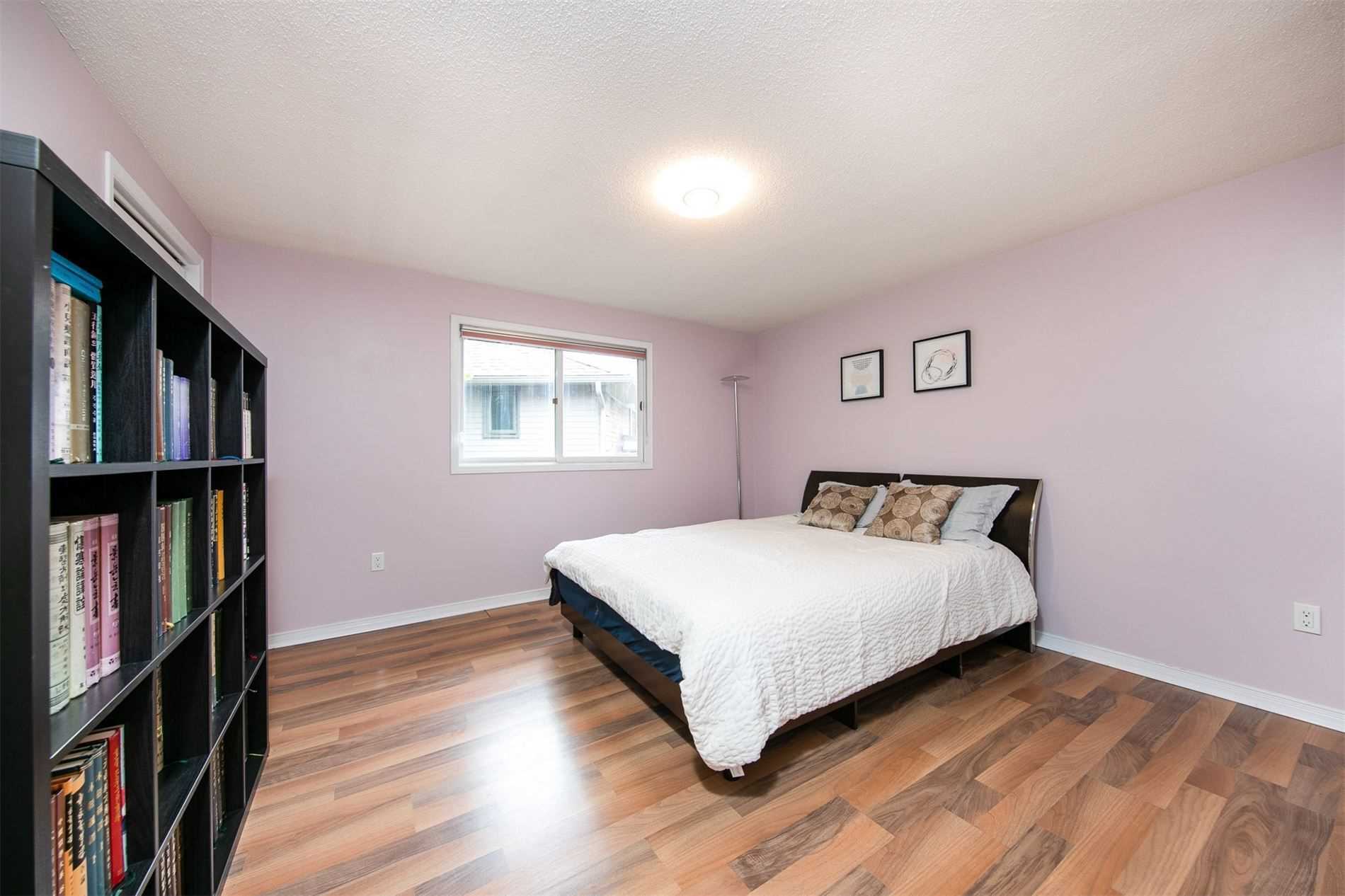153 Charterhouse Cres