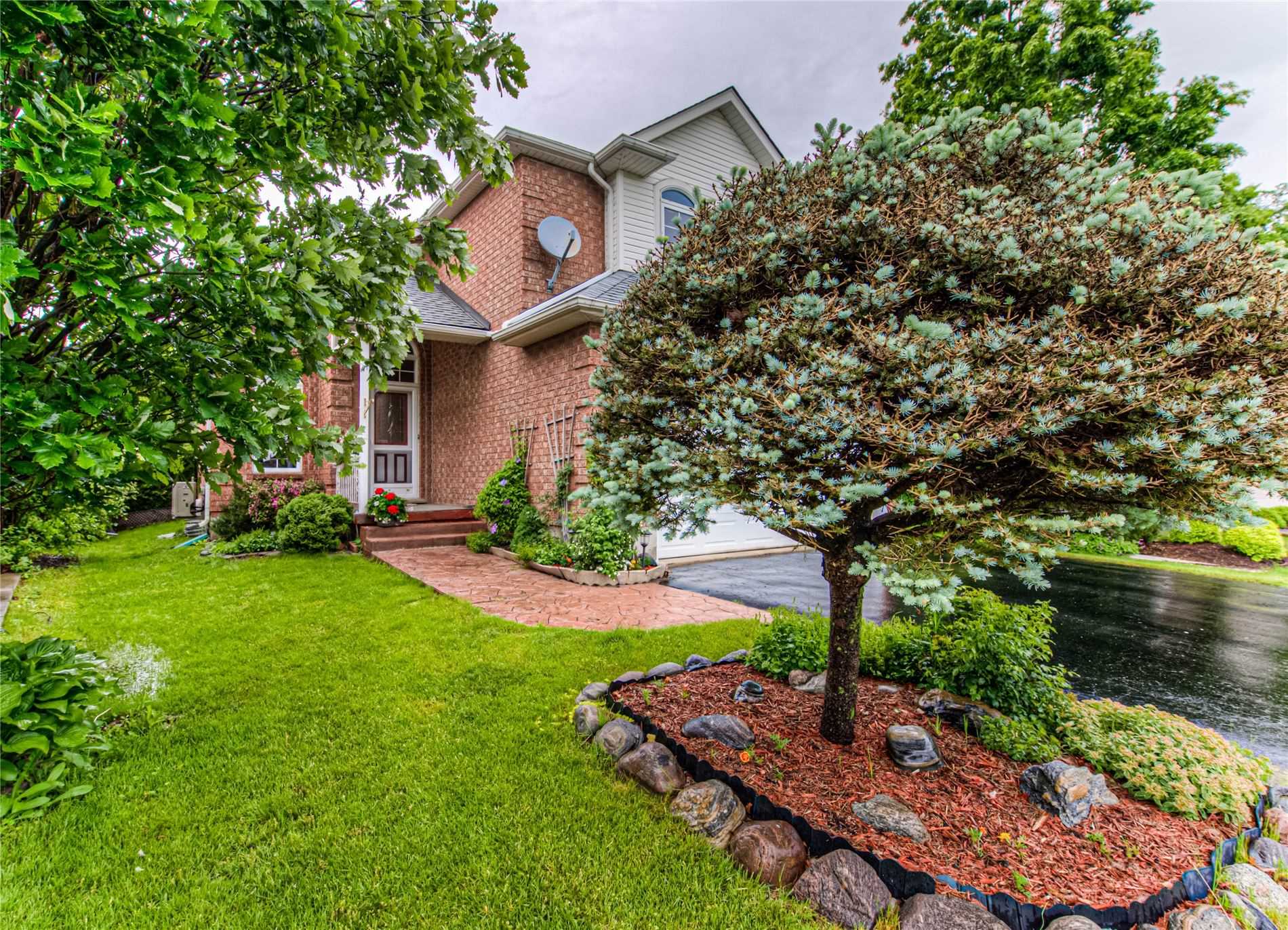 712 Chesapeake Dr