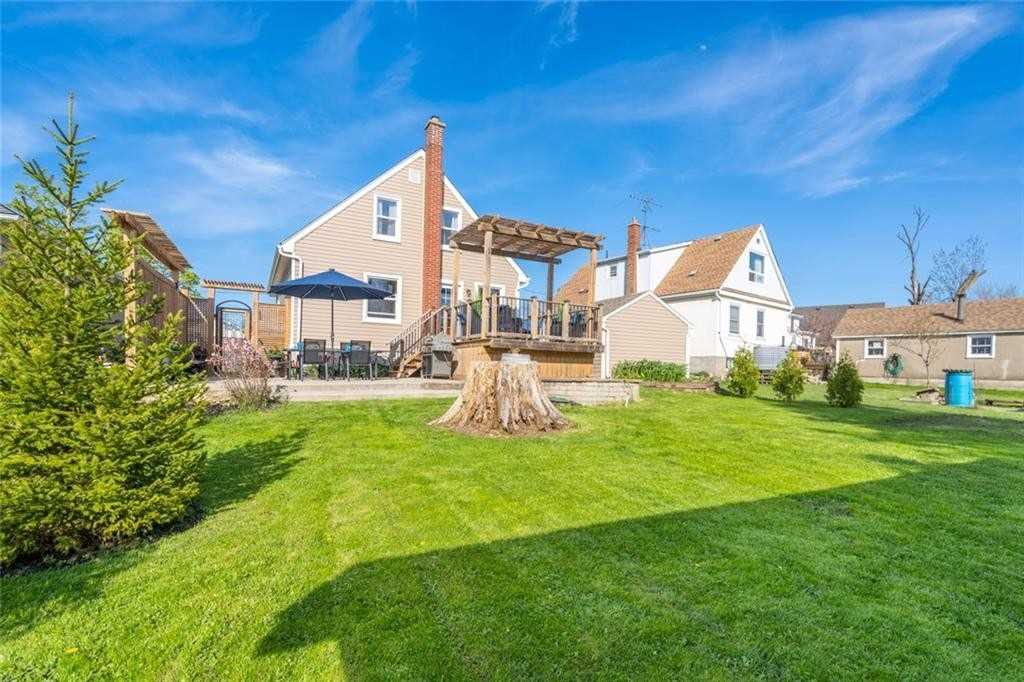 13 Foley Cres
