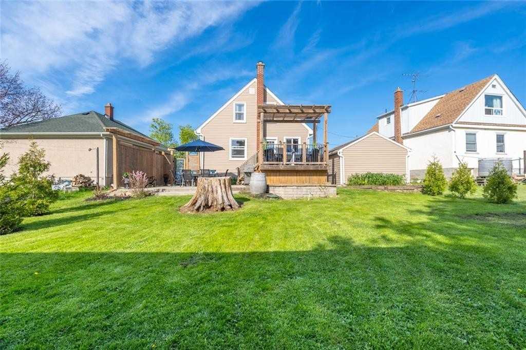 13 Foley Cres
