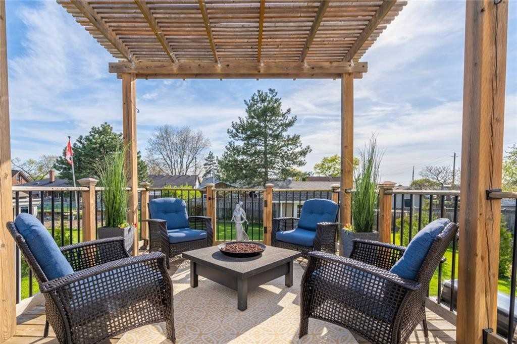 13 Foley Cres