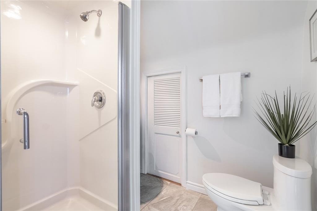 13 Foley Cres