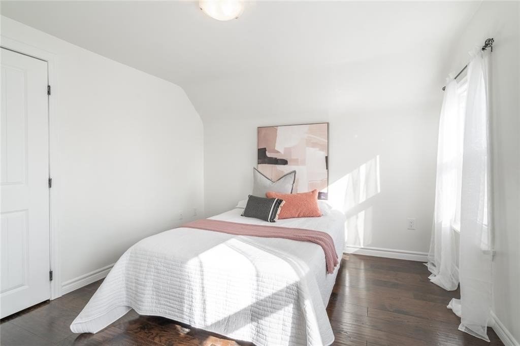 13 Foley Cres