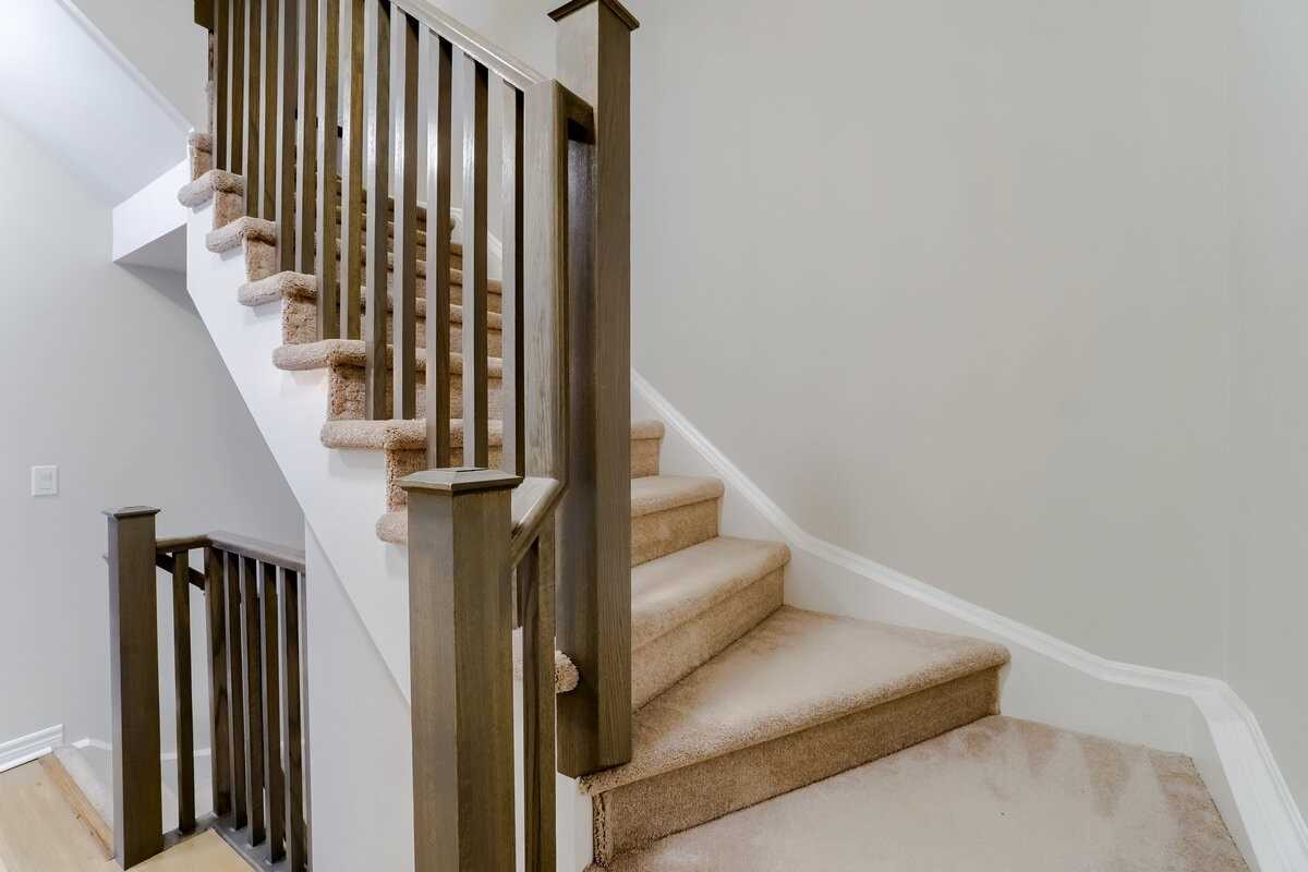 7 Waterview Dr