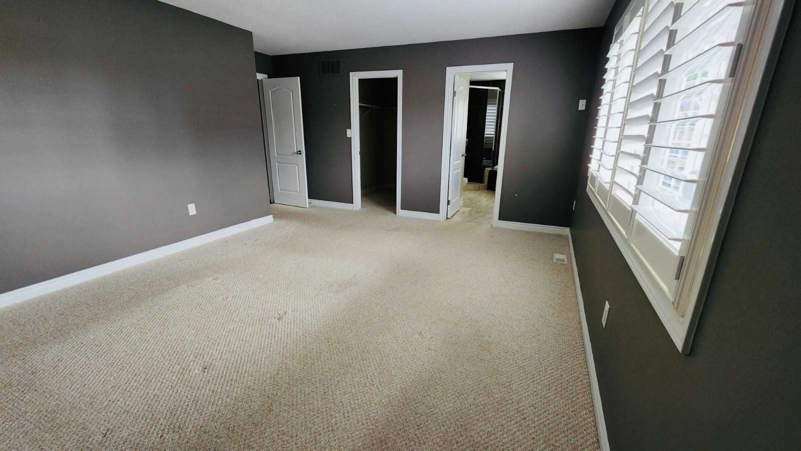 72 Secinaro Ave