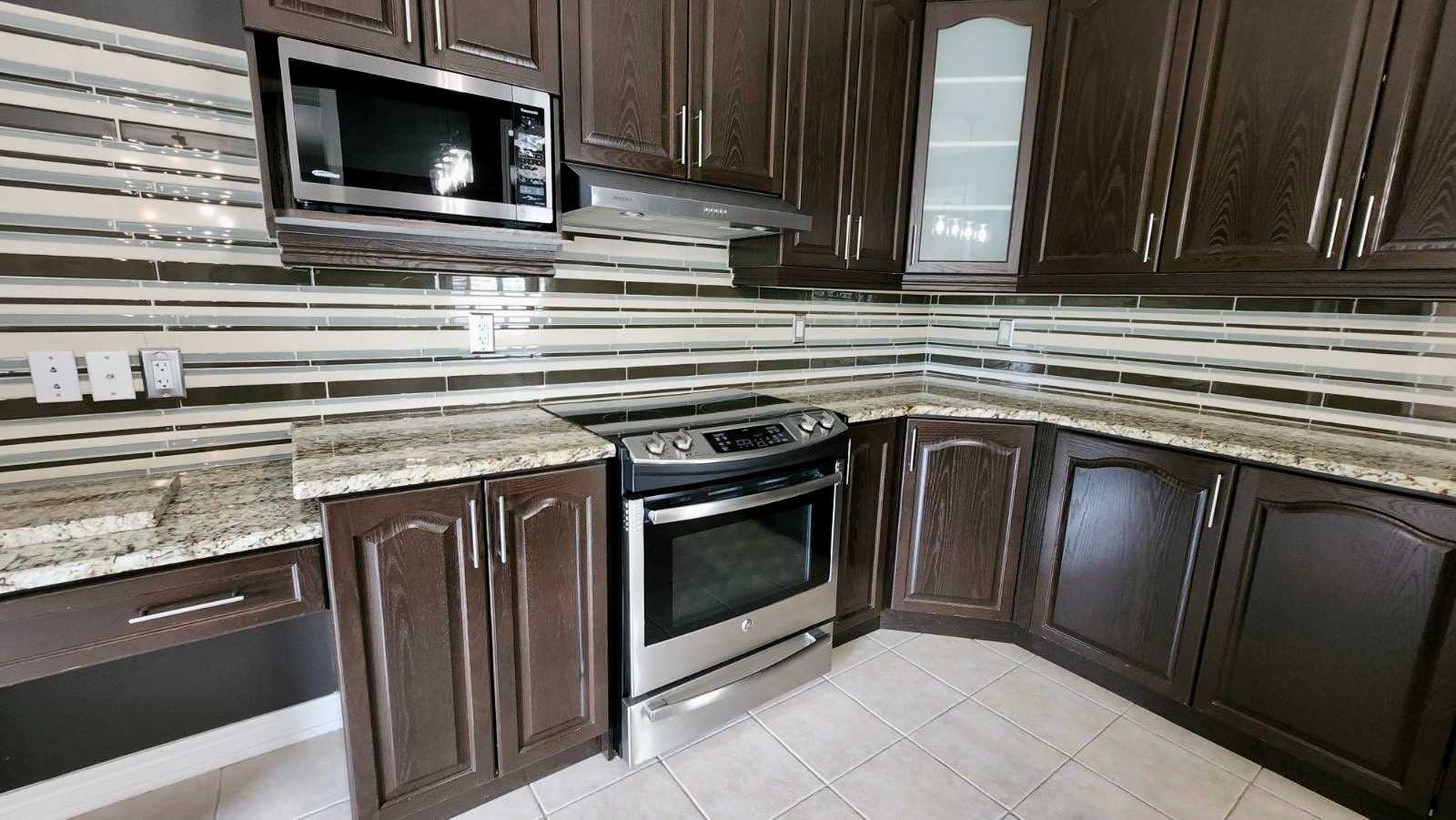 72 Secinaro Ave