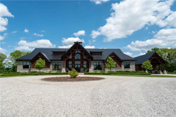 904 Norfolk County Rd, Tillsonburg