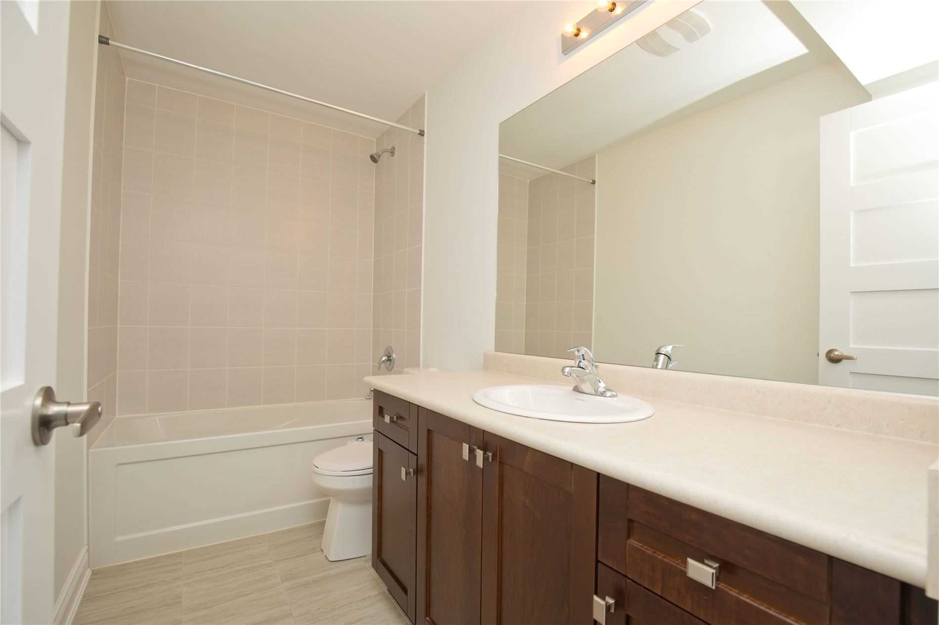 24 Country Meadows Dr