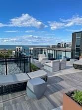 10 Concord Pl, #516