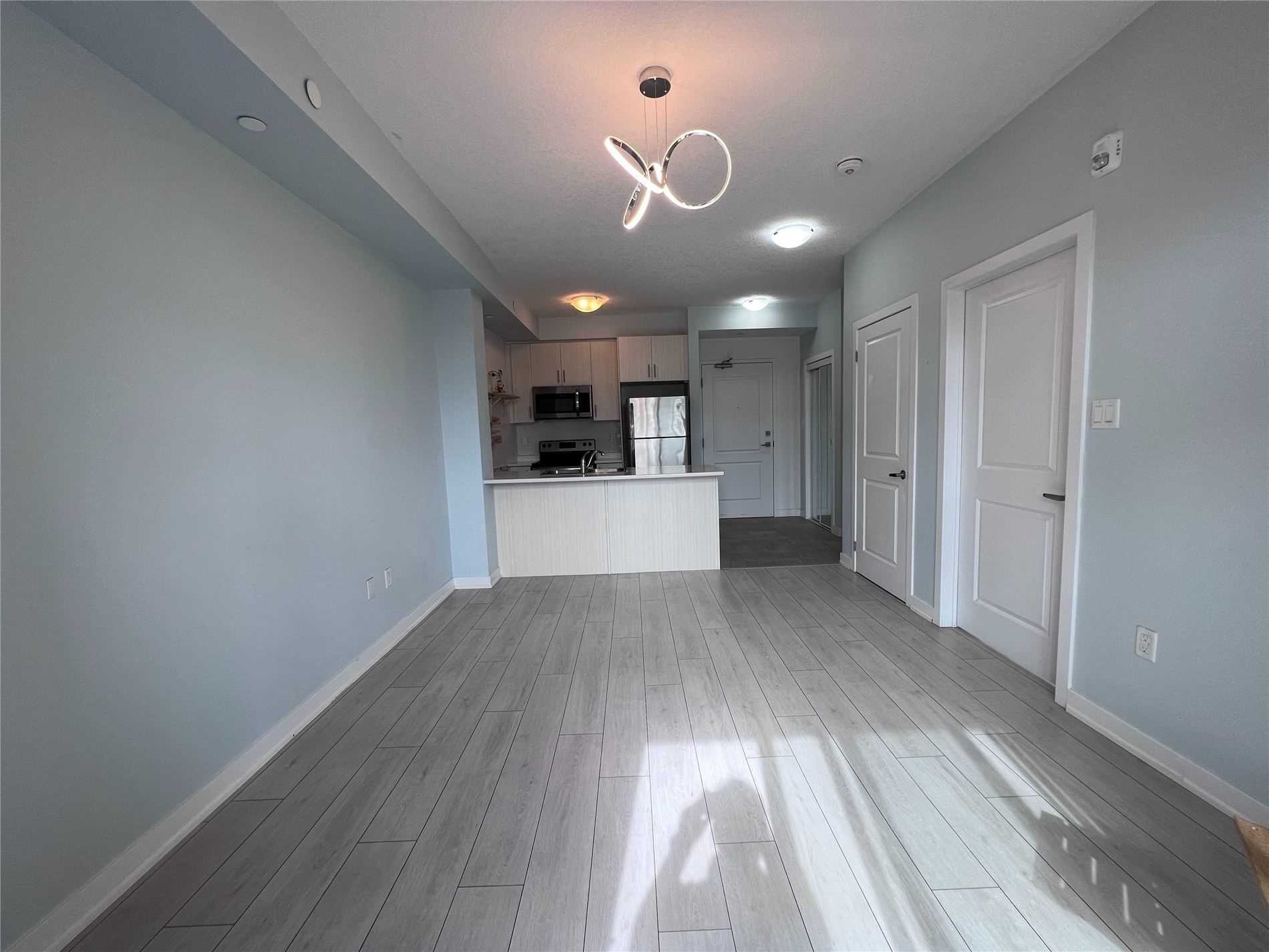 101 Shoreview Pl, #326