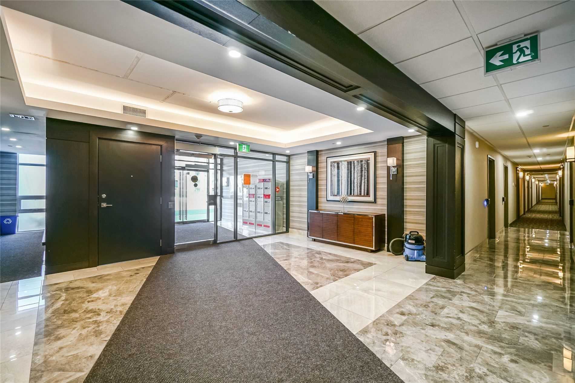 101 Shoreview Pl, #326