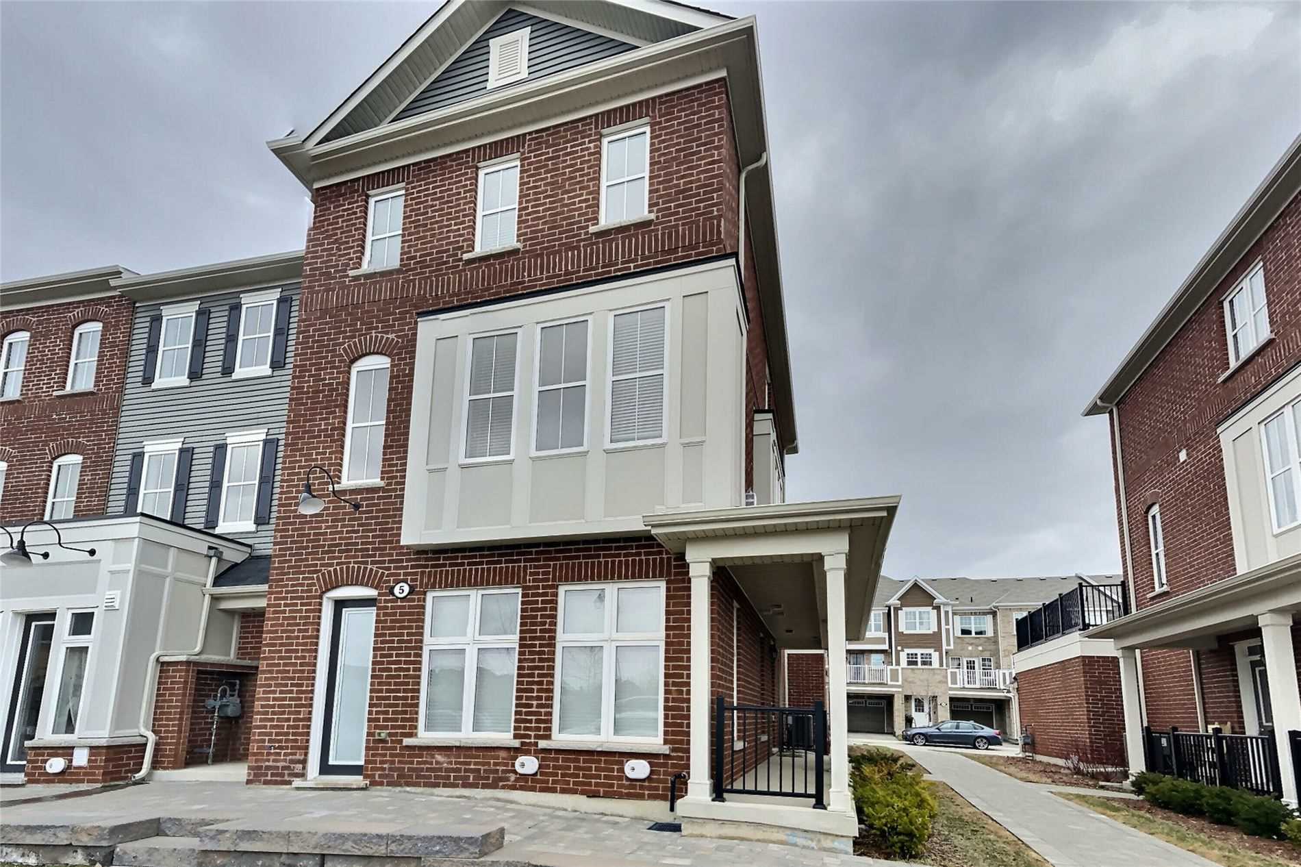 22 Spring Creek Dr, #5