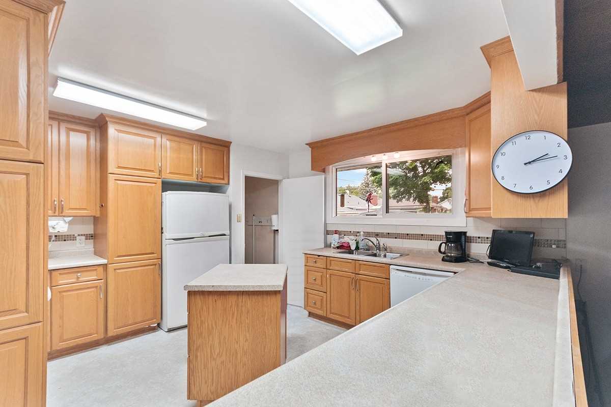 3 Valerie Dr