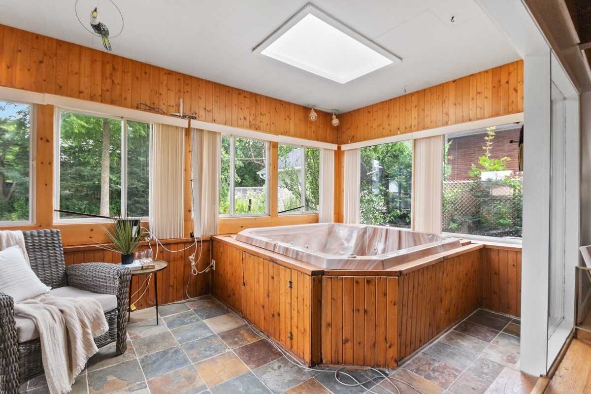 3 Valerie Dr