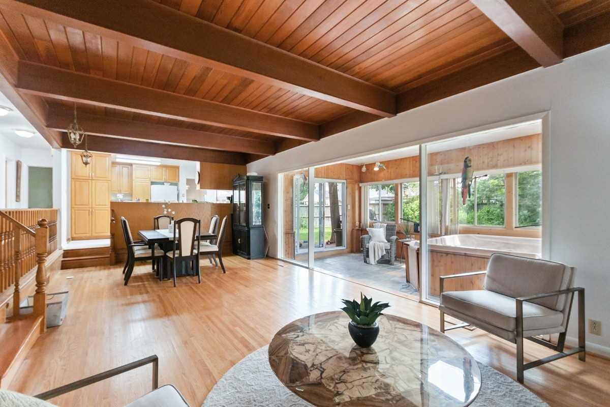 3 Valerie Dr