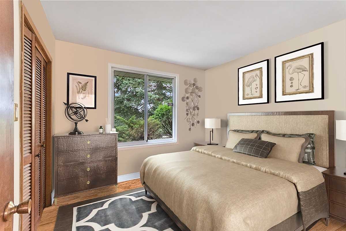 3 Valerie Dr