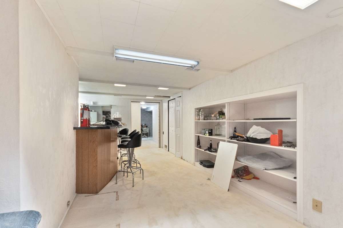 3 Valerie Dr