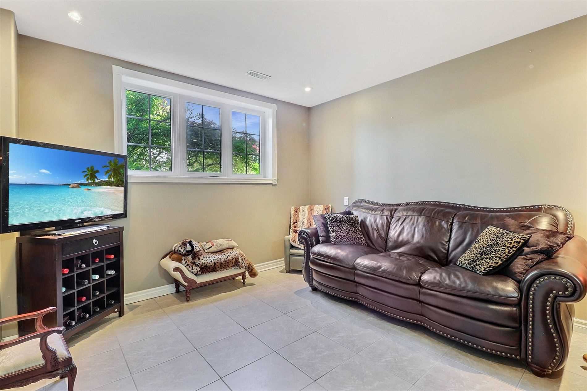 Listing X5688631 - Large Photo # 12