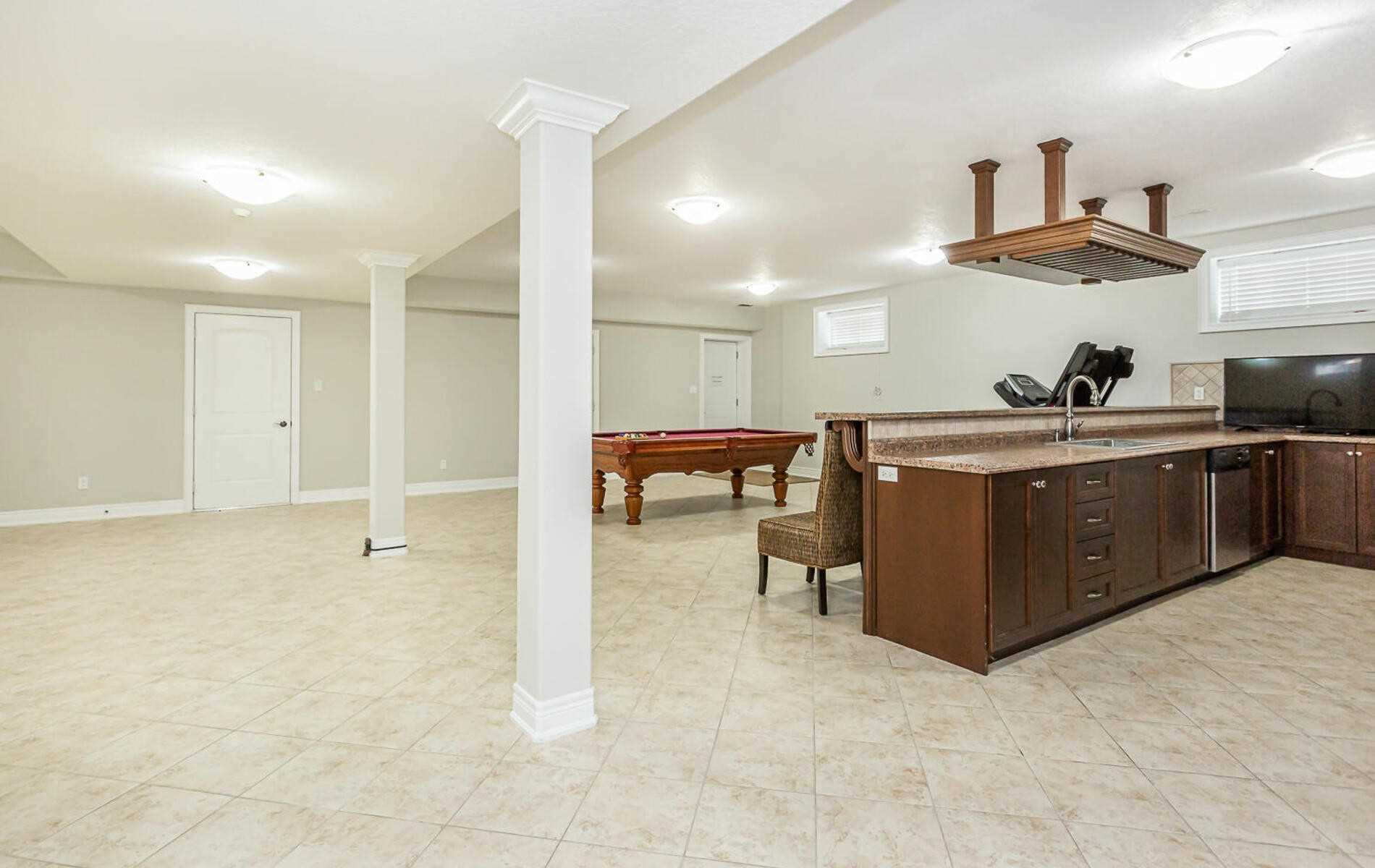 112 Watercrest Dr