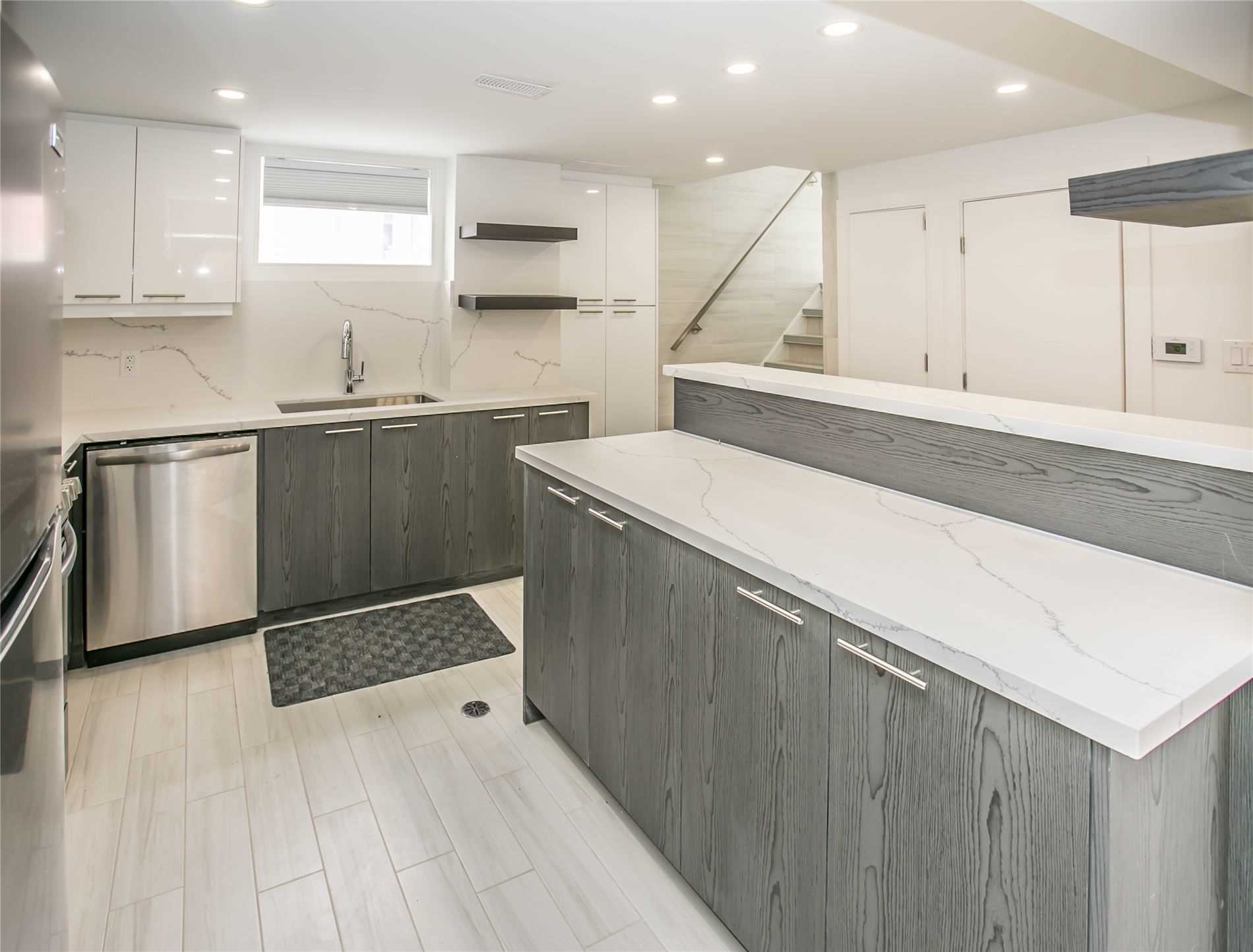 105 Irene Ave, #Lower