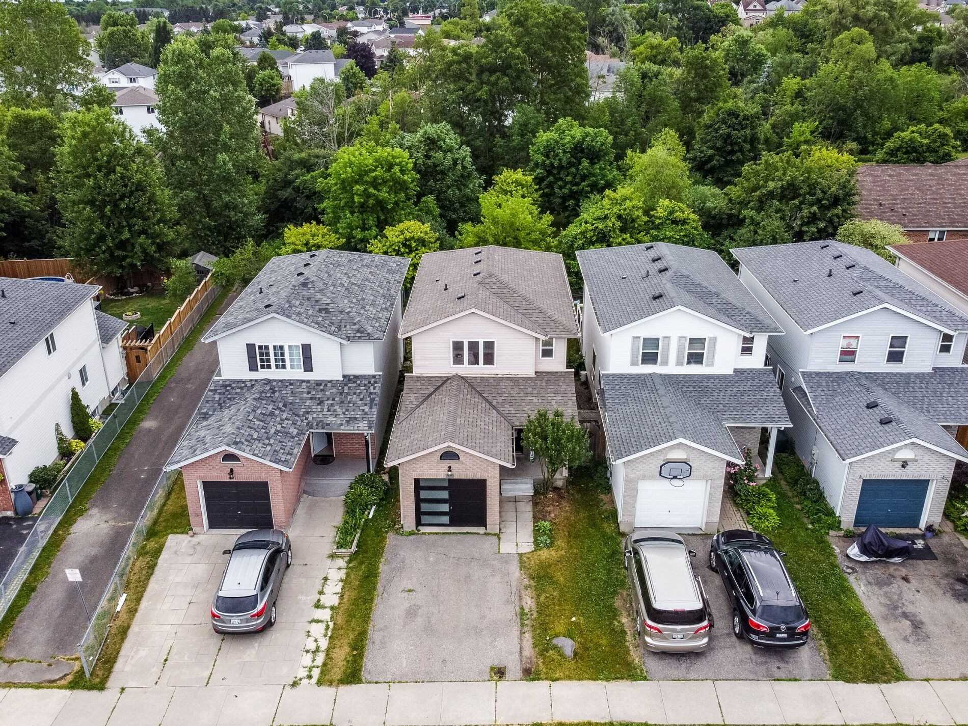 69 Westmeadow Dr
