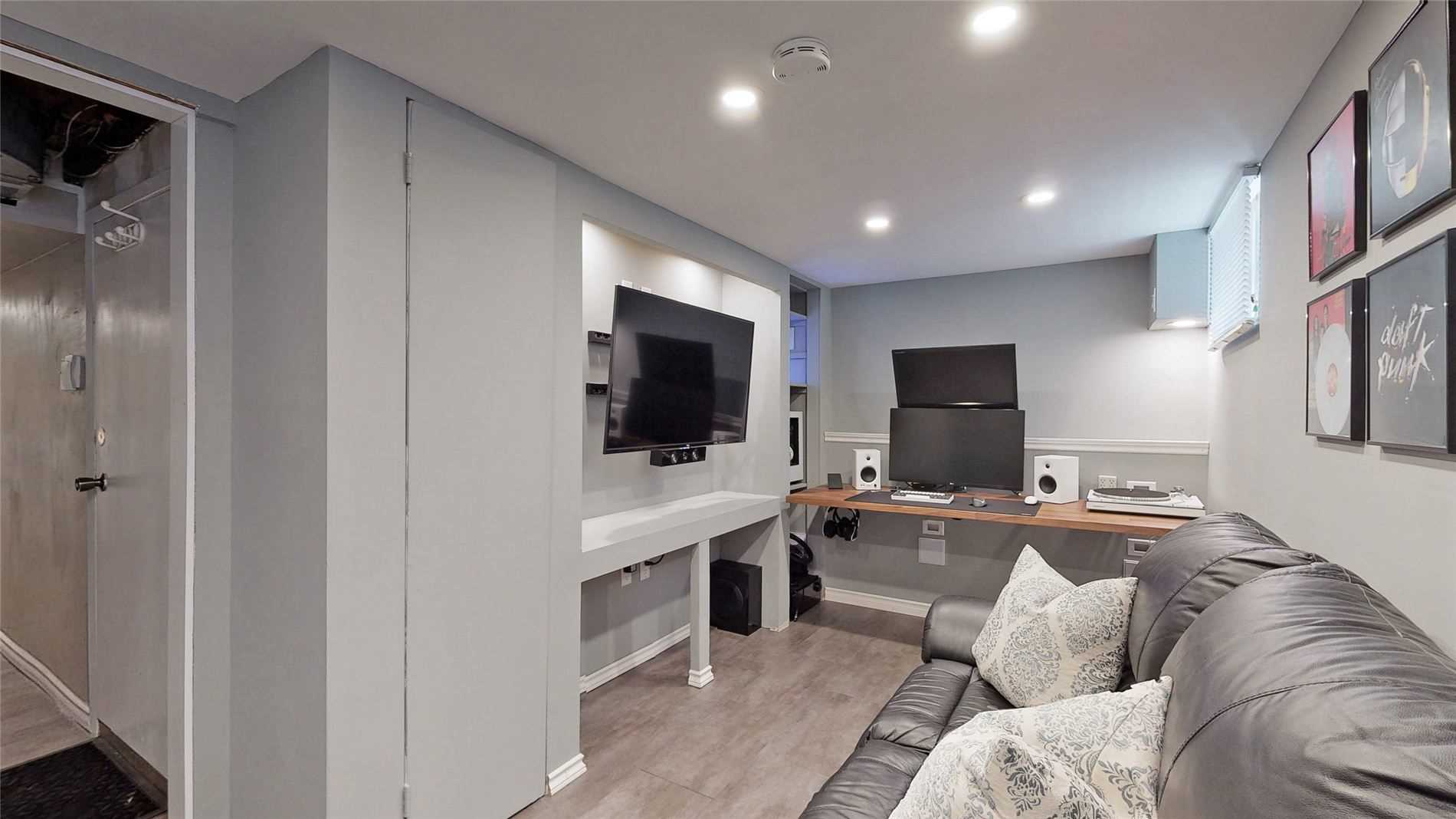 1355 Upper Gage Ave, #14