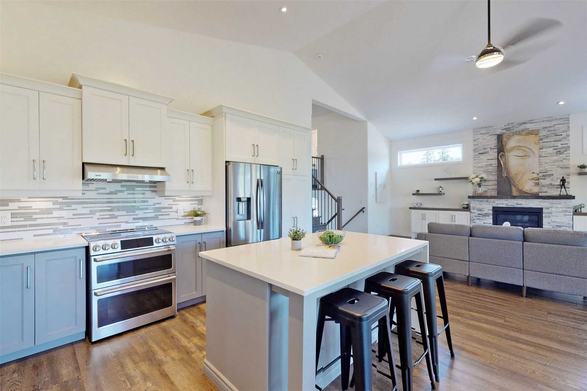 223 Woolwich St