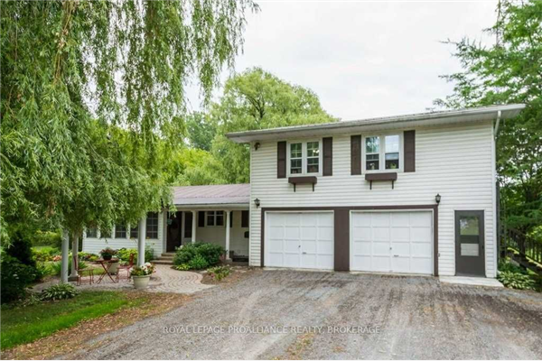 21 Storms Lane, Prince Edward County