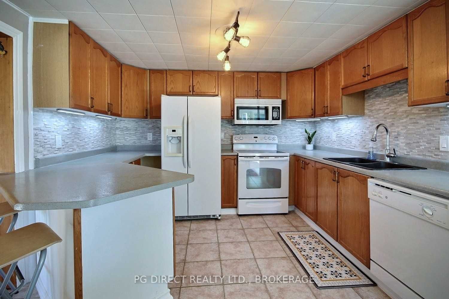 Listing X5704081 - Large Photo # 3