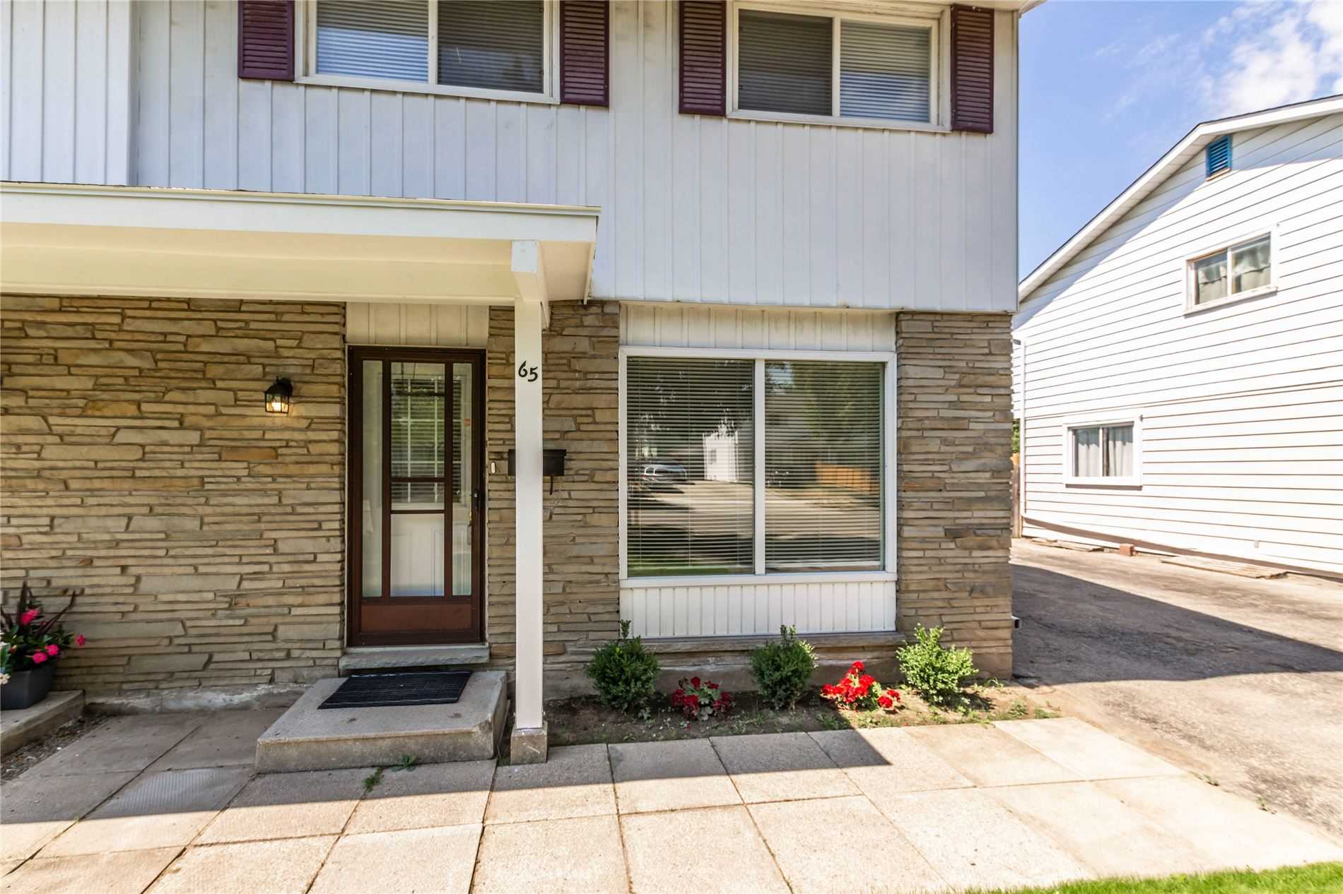 65 Balfour Cres