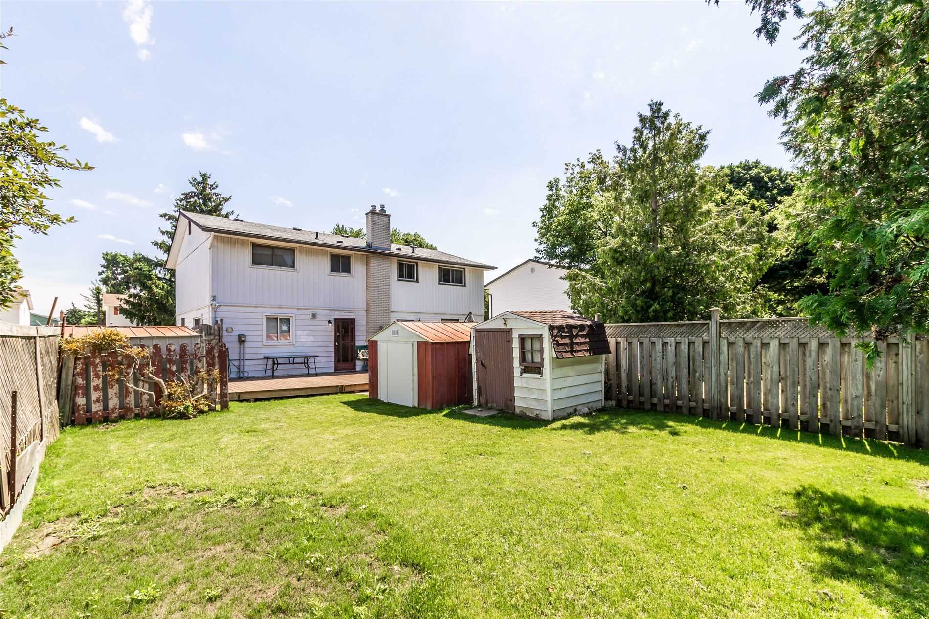 65 Balfour Cres