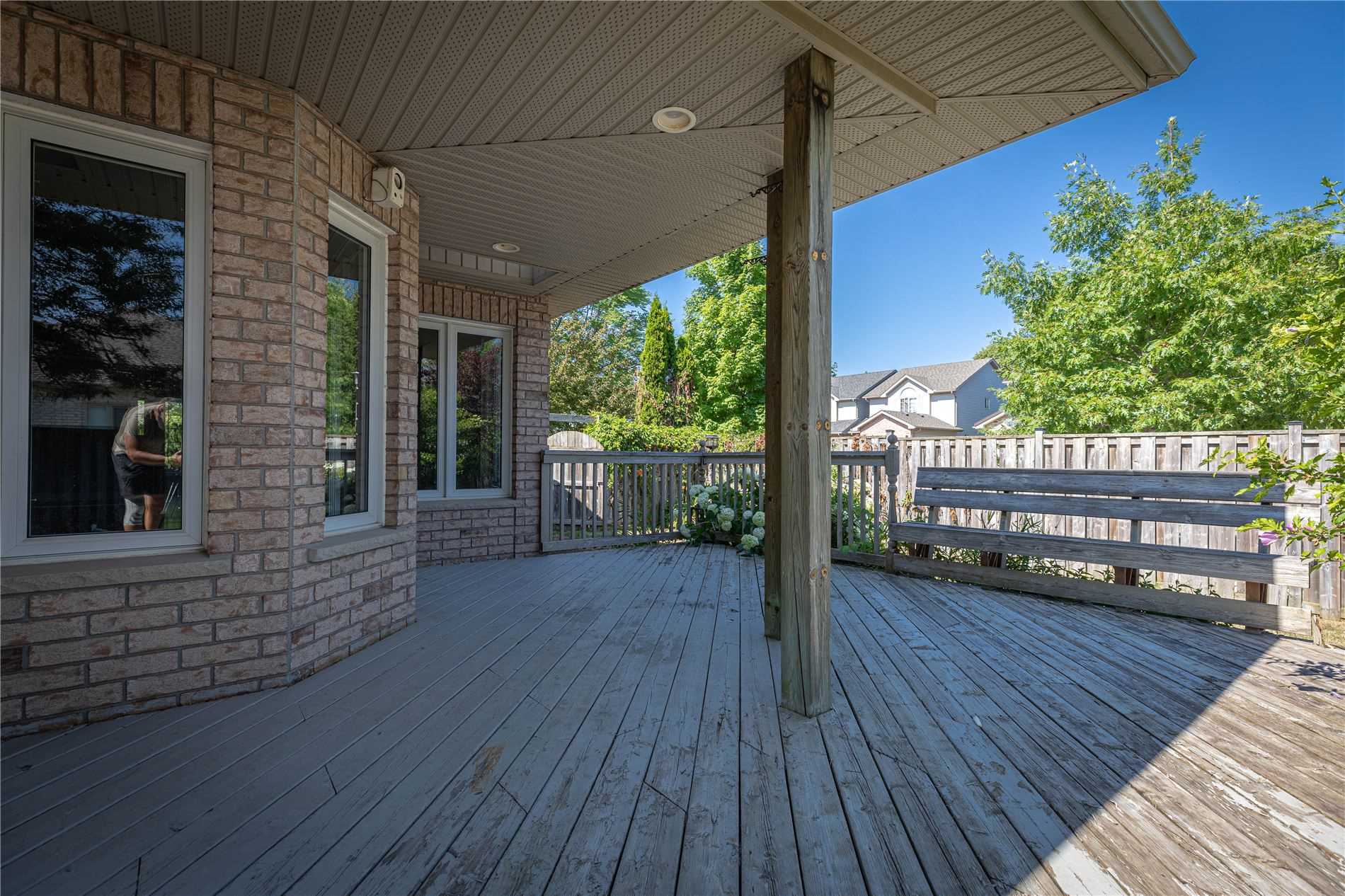 83 Jasmine Dr