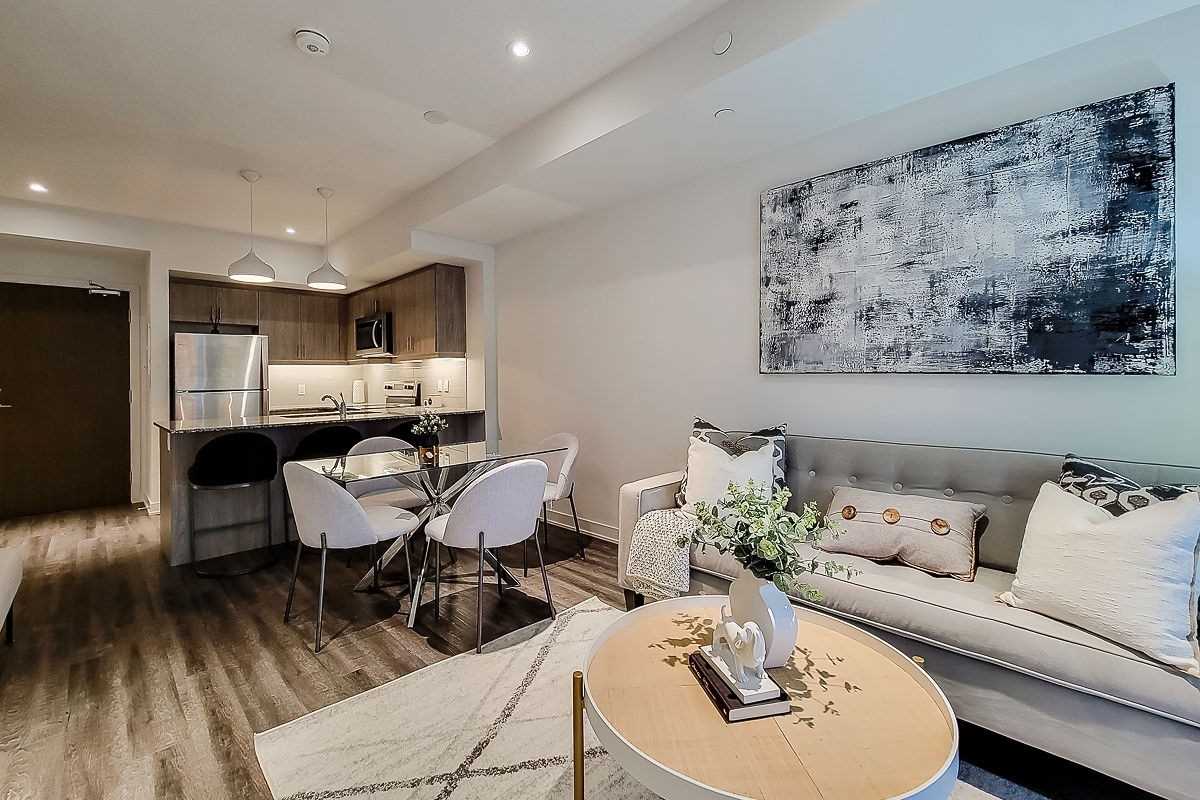 16 Markle Cres, #213