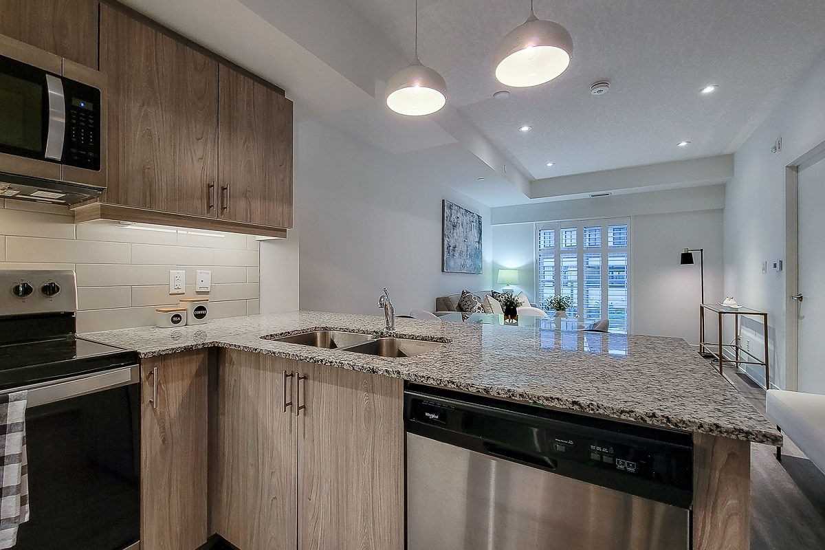 16 Markle Cres, #213
