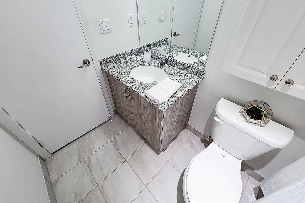 16 Markle Cres, #213
