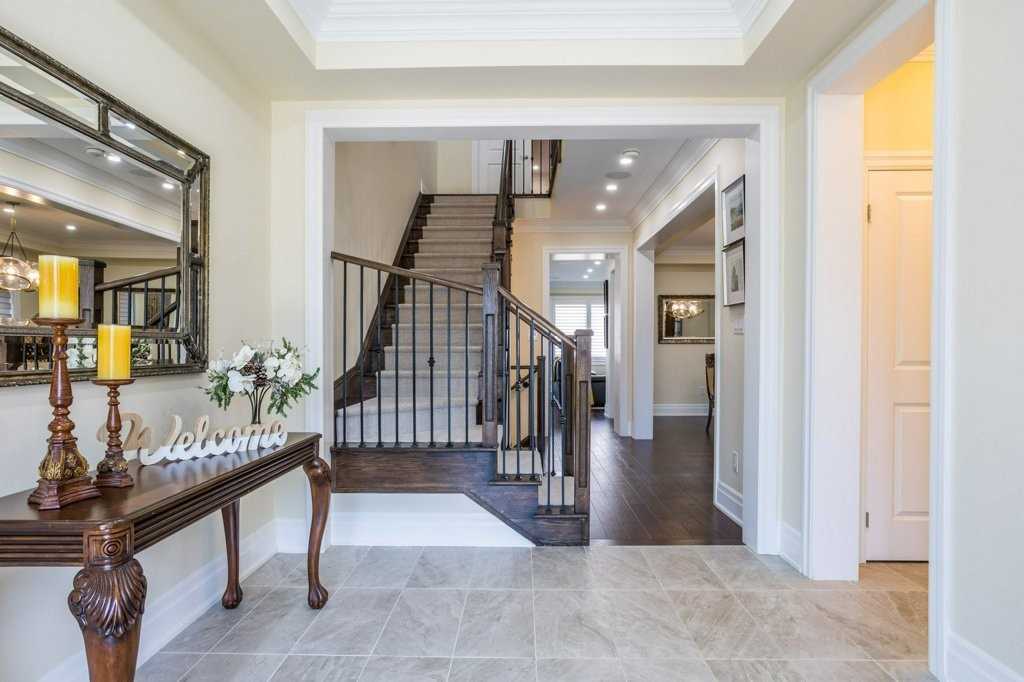 56 Highlands Blvd