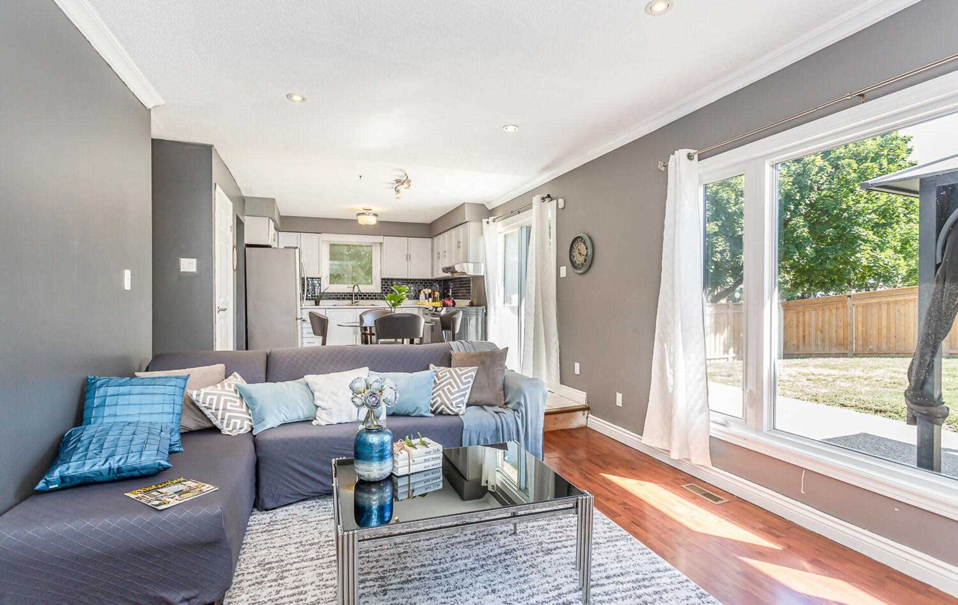 69 Dalton Cres