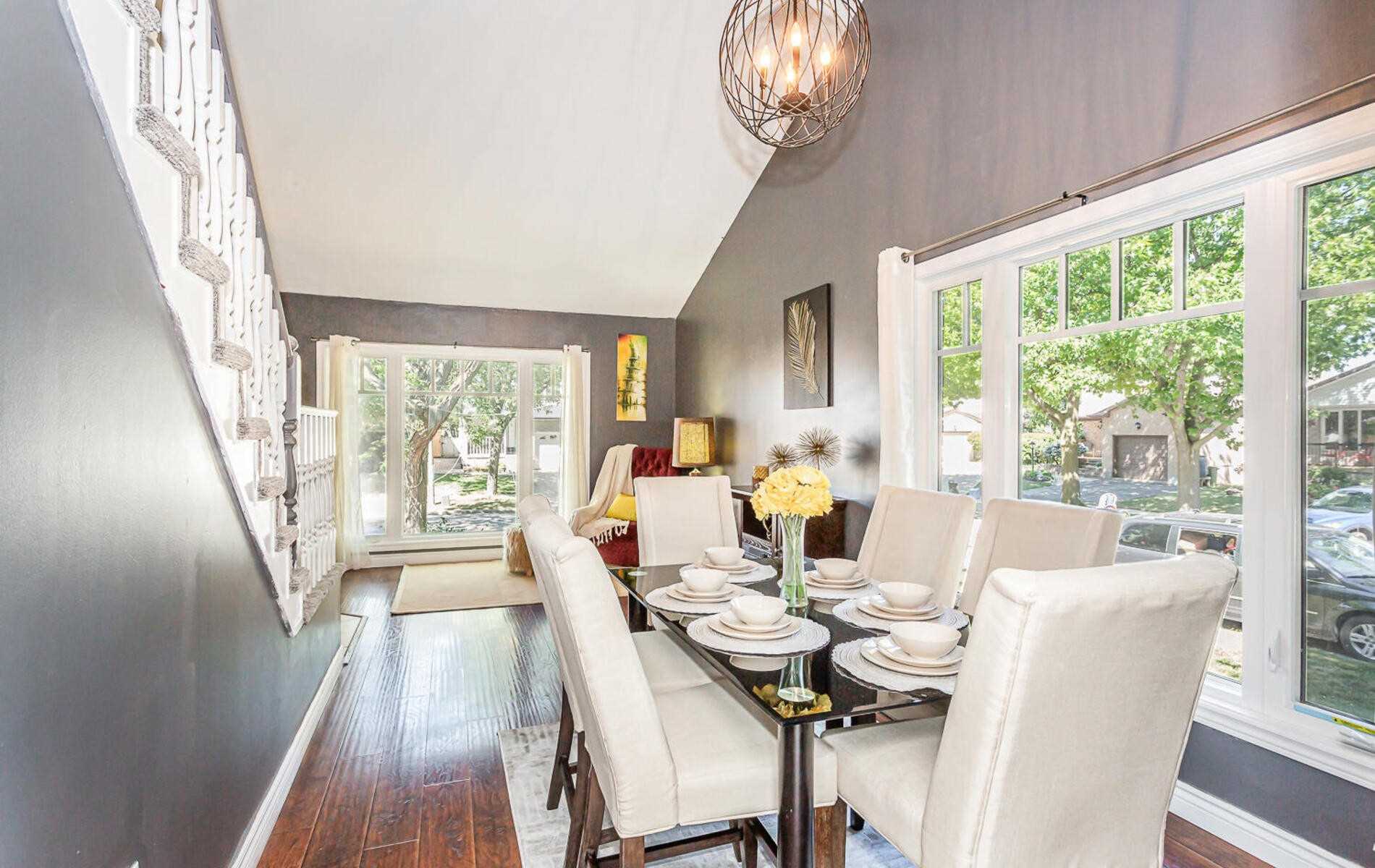 69 Dalton Cres