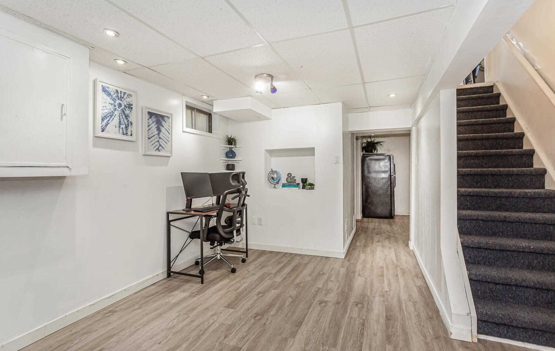69 Dalton Cres