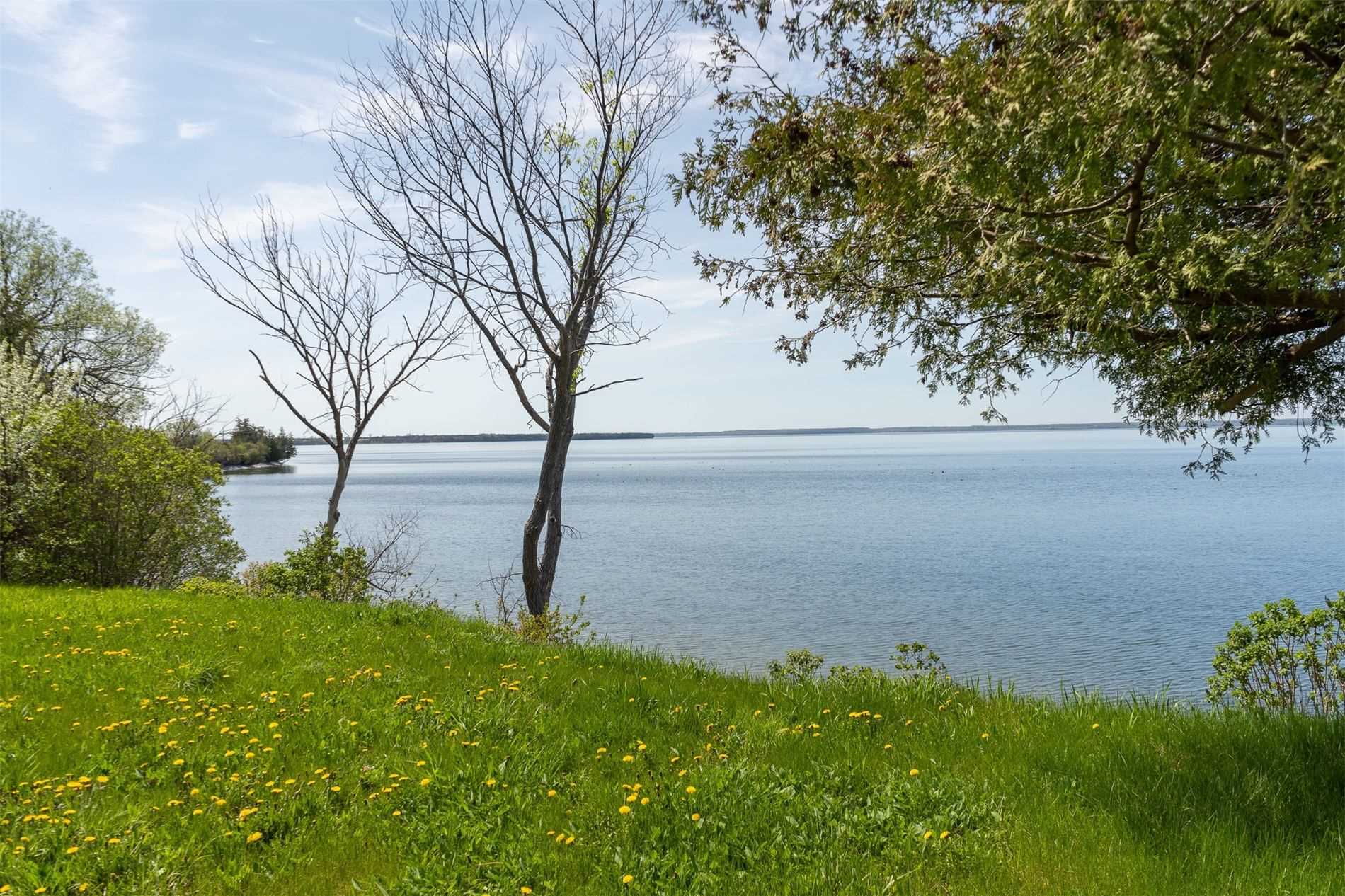 5062 Long Point Rd