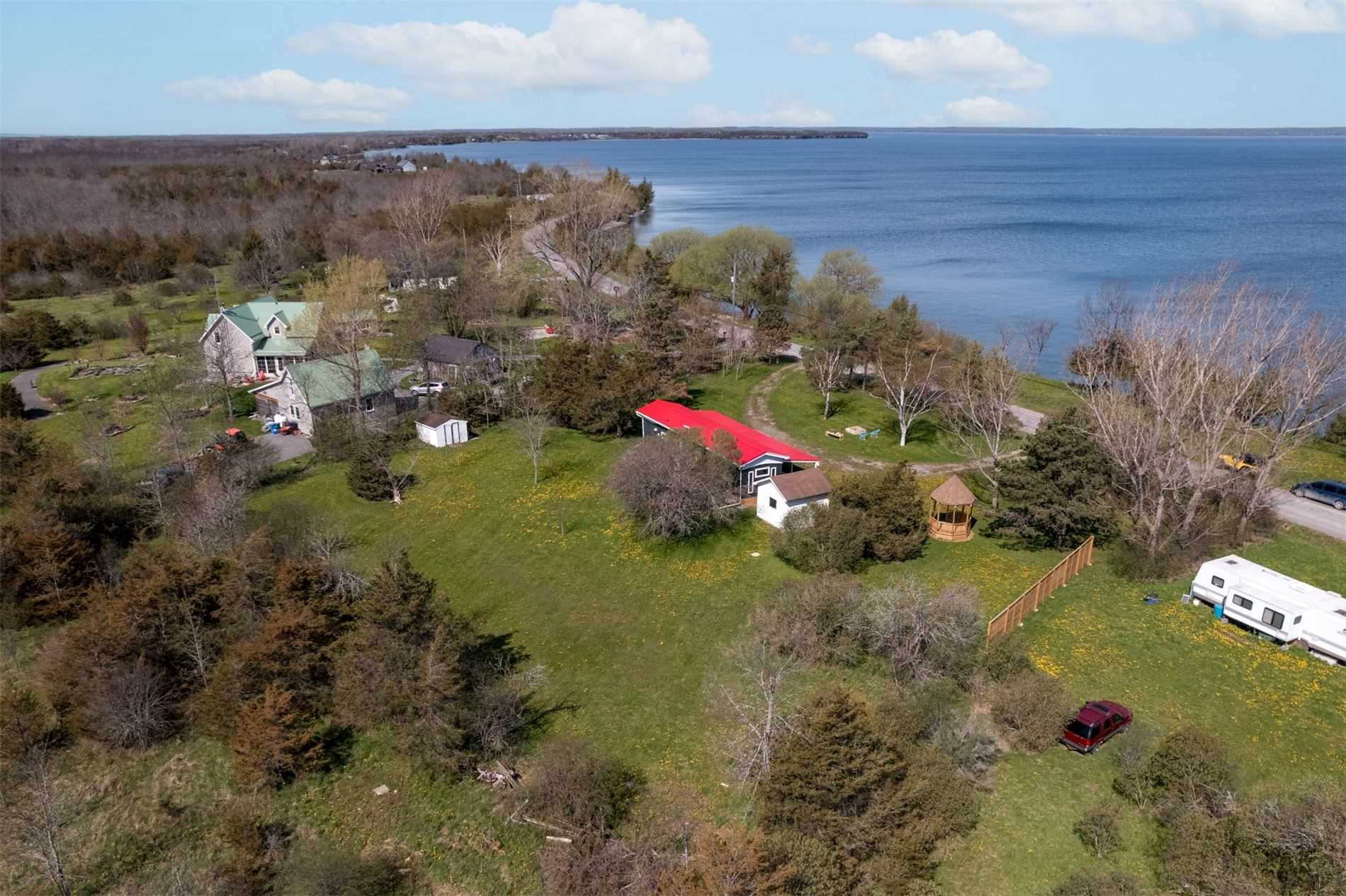 5062 Long Point Rd