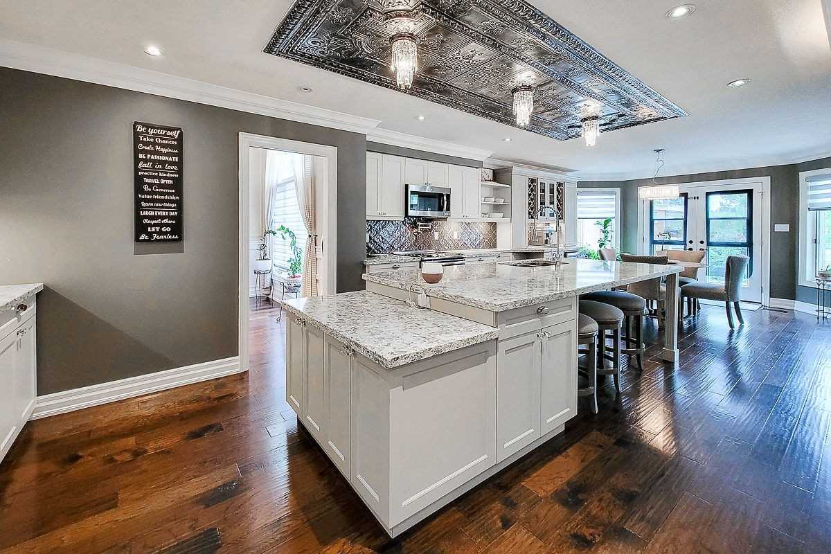 71 Richmond Cres